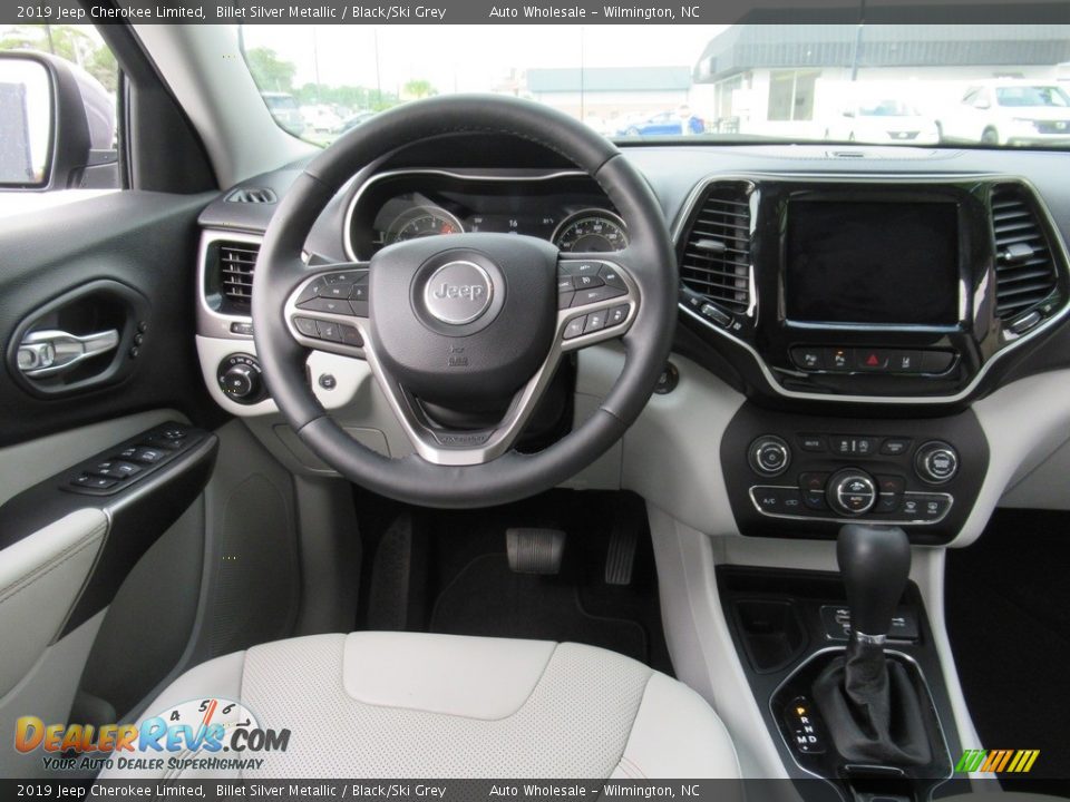 2019 Jeep Cherokee Limited Billet Silver Metallic / Black/Ski Grey Photo #16