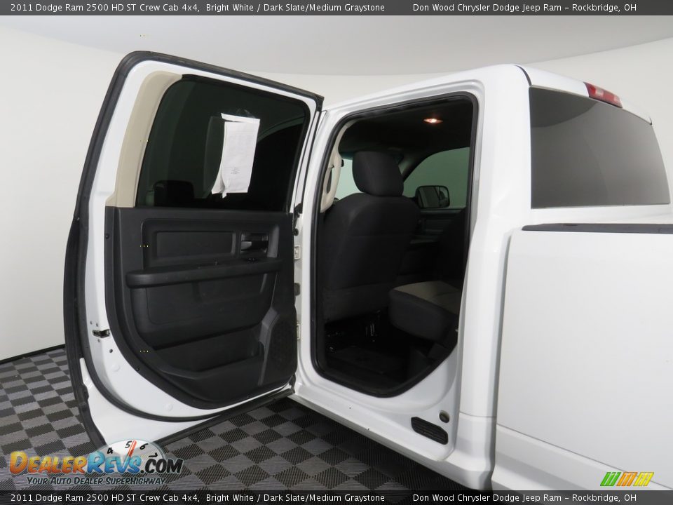 2011 Dodge Ram 2500 HD ST Crew Cab 4x4 Bright White / Dark Slate/Medium Graystone Photo #31