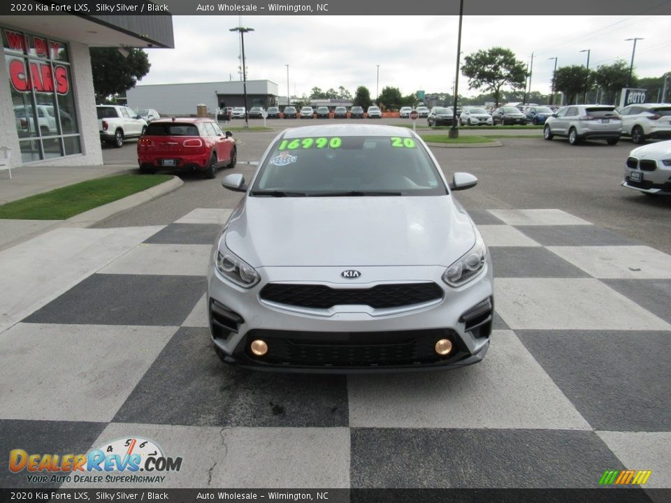 2020 Kia Forte LXS Silky Silver / Black Photo #2