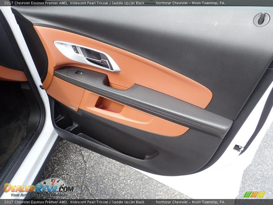 2017 Chevrolet Equinox Premier AWD Iridescent Pearl Tricoat / Saddle Up/Jet Black Photo #18