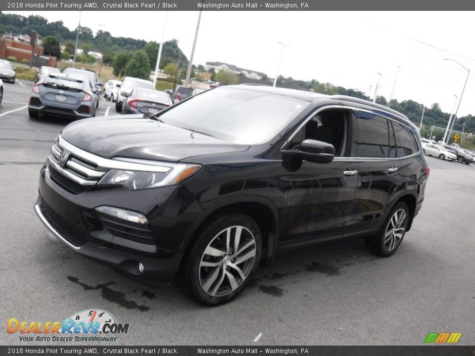 2018 Honda Pilot Touring AWD Crystal Black Pearl / Black Photo #6