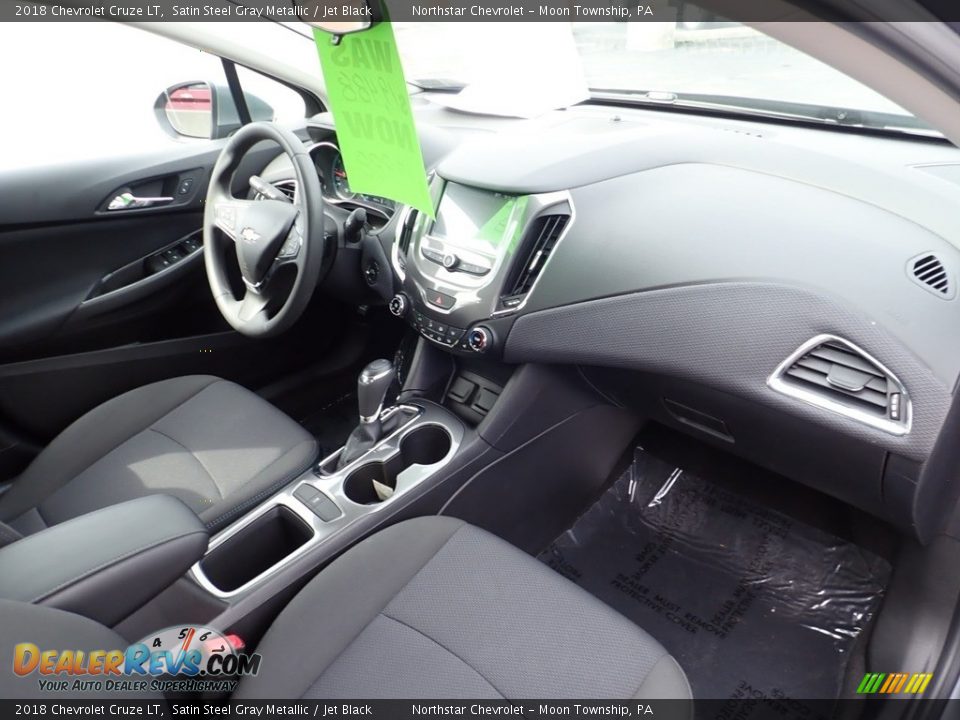 2018 Chevrolet Cruze LT Satin Steel Gray Metallic / Jet Black Photo #16