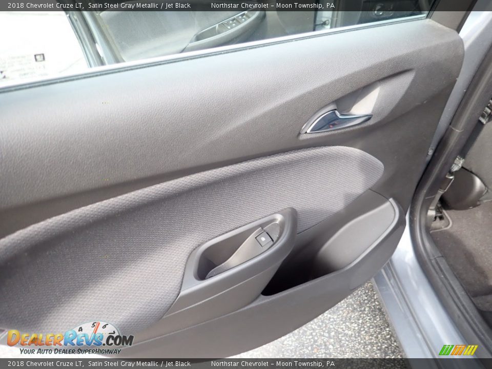 2018 Chevrolet Cruze LT Satin Steel Gray Metallic / Jet Black Photo #23