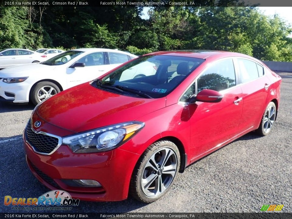 Front 3/4 View of 2016 Kia Forte EX Sedan Photo #1