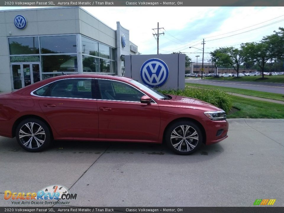 2020 Volkswagen Passat SEL Aurora Red Metallic / Titan Black Photo #2