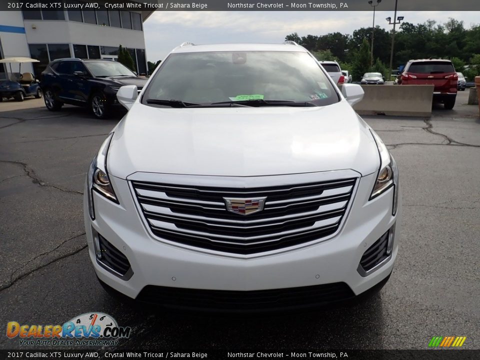 2017 Cadillac XT5 Luxury AWD Crystal White Tricoat / Sahara Beige Photo #13