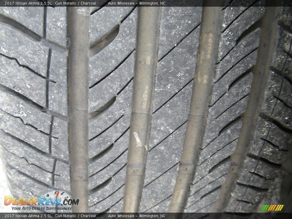 2017 Nissan Altima 2.5 SL Gun Metallic / Charcoal Photo #10