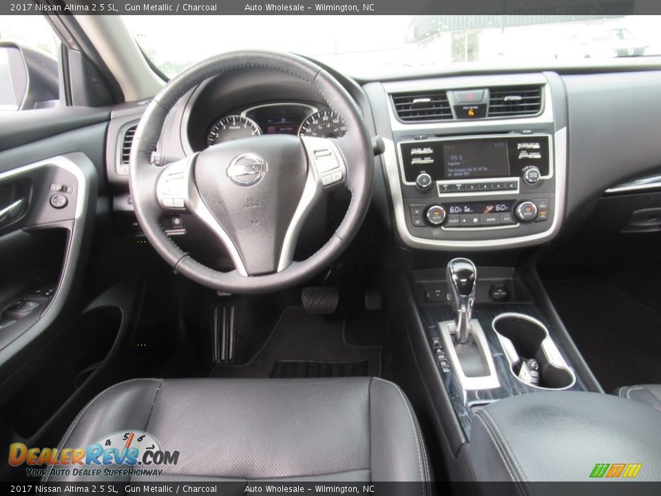 2017 Nissan Altima 2.5 SL Gun Metallic / Charcoal Photo #15