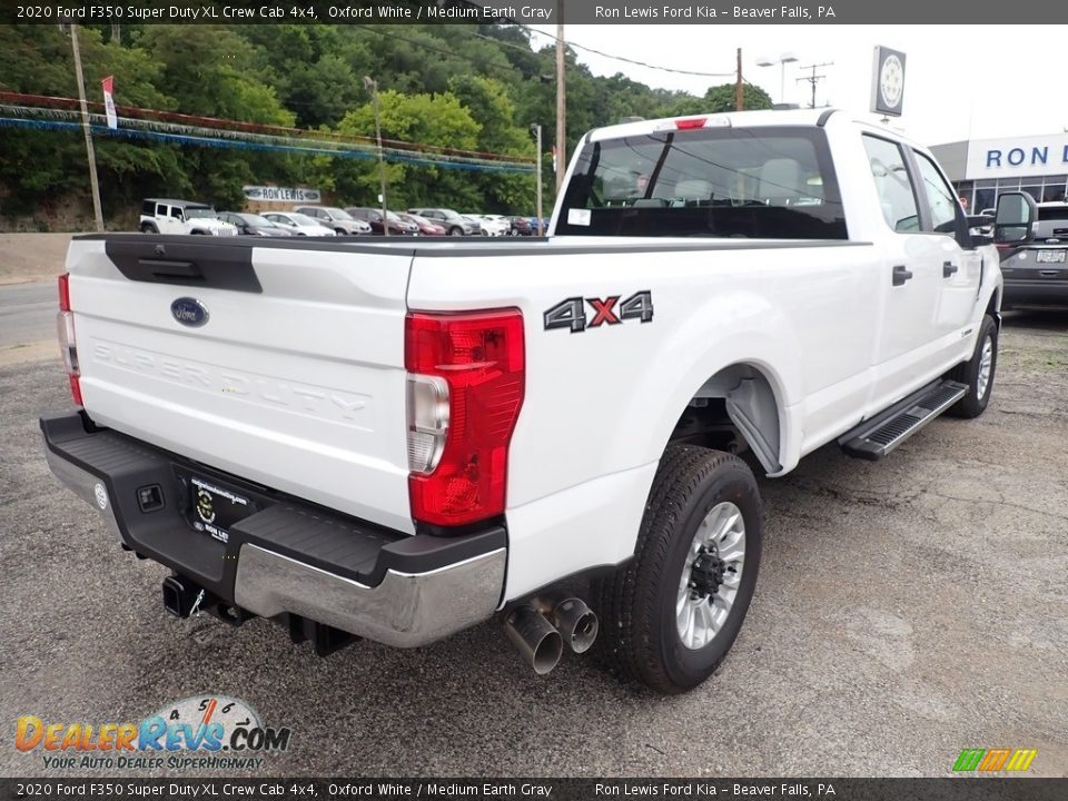 2020 Ford F350 Super Duty XL Crew Cab 4x4 Oxford White / Medium Earth Gray Photo #2