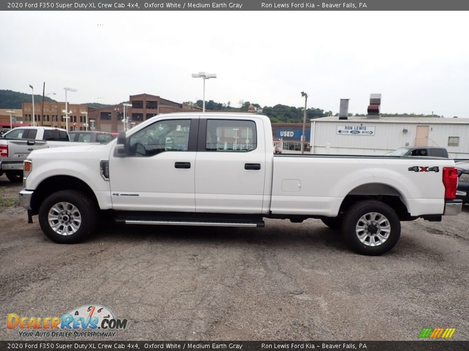 2020 Ford F350 Super Duty XL Crew Cab 4x4 Oxford White / Medium Earth Gray Photo #6
