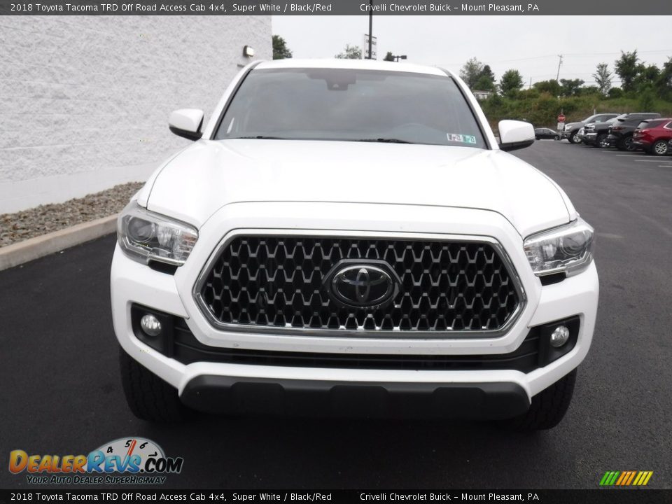 2018 Toyota Tacoma TRD Off Road Access Cab 4x4 Super White / Black/Red Photo #5