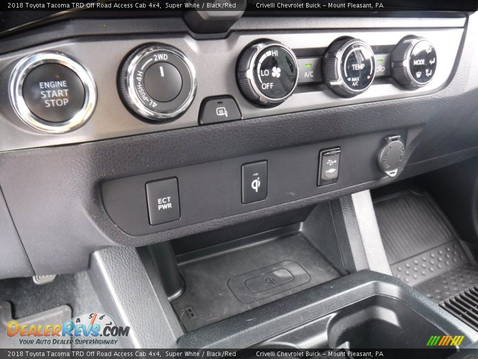 2018 Toyota Tacoma TRD Off Road Access Cab 4x4 Super White / Black/Red Photo #26