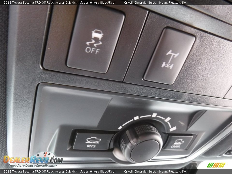 2018 Toyota Tacoma TRD Off Road Access Cab 4x4 Super White / Black/Red Photo #33