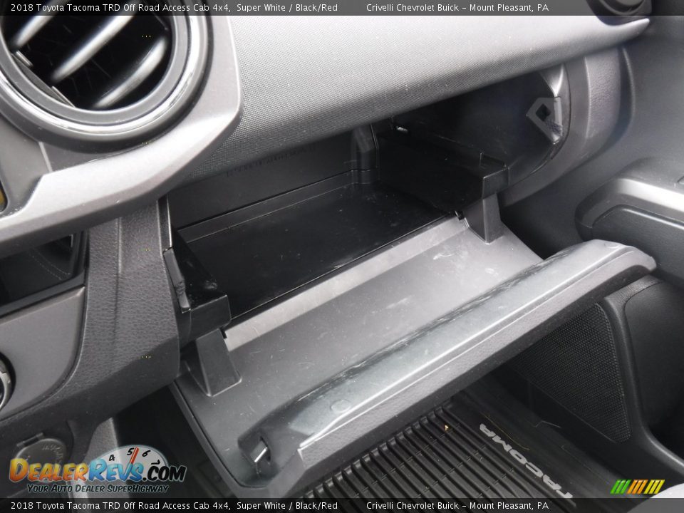 2018 Toyota Tacoma TRD Off Road Access Cab 4x4 Super White / Black/Red Photo #34