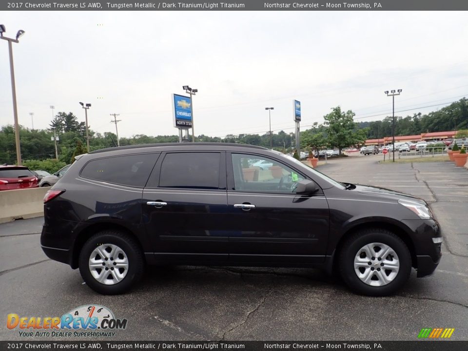 2017 Chevrolet Traverse LS AWD Tungsten Metallic / Dark Titanium/Light Titanium Photo #10