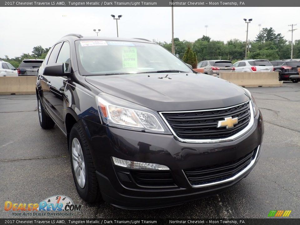 2017 Chevrolet Traverse LS AWD Tungsten Metallic / Dark Titanium/Light Titanium Photo #12