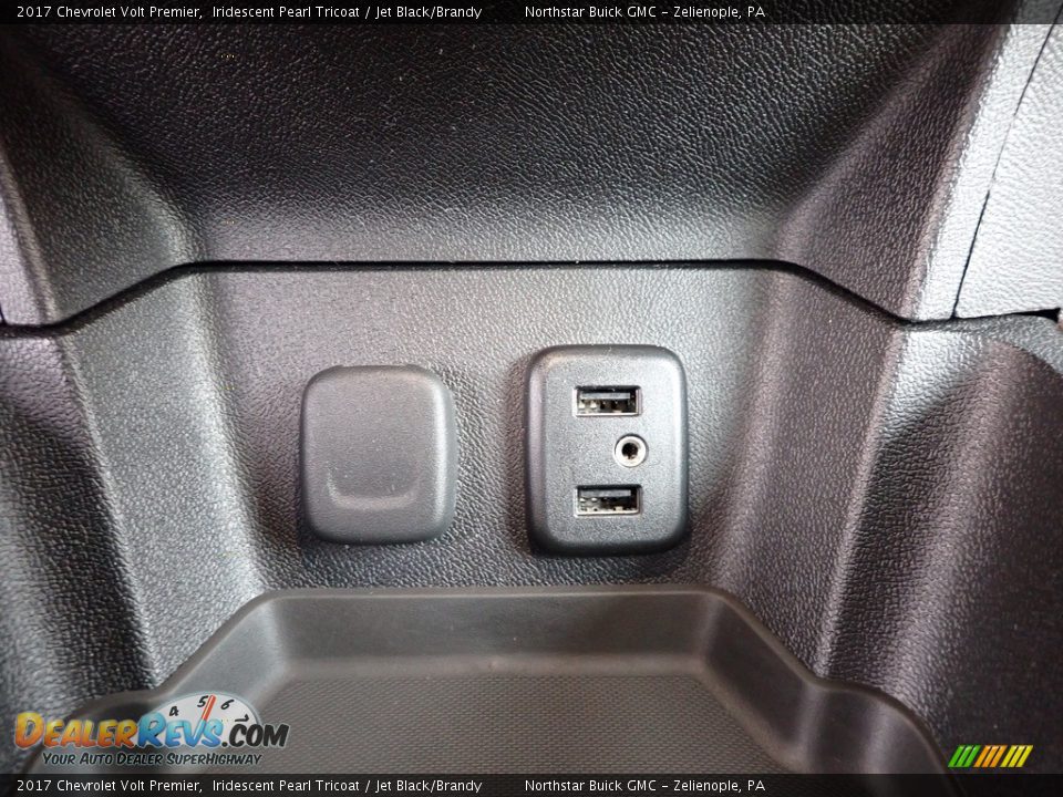 2017 Chevrolet Volt Premier Iridescent Pearl Tricoat / Jet Black/Brandy Photo #23