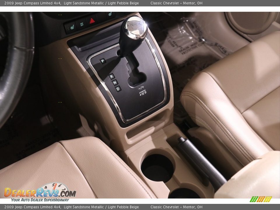 2009 Jeep Compass Limited 4x4 Shifter Photo #12