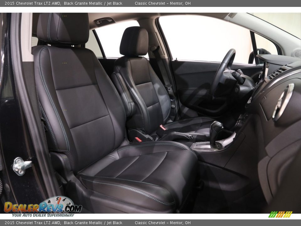 Front Seat of 2015 Chevrolet Trax LTZ AWD Photo #14