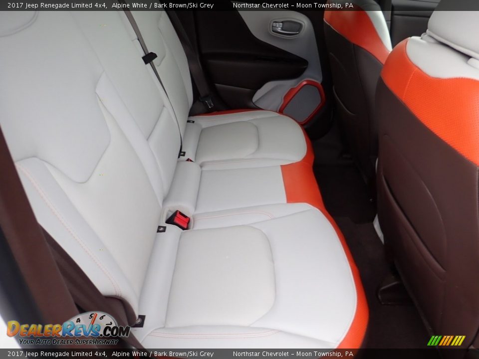 2017 Jeep Renegade Limited 4x4 Alpine White / Bark Brown/Ski Grey Photo #17