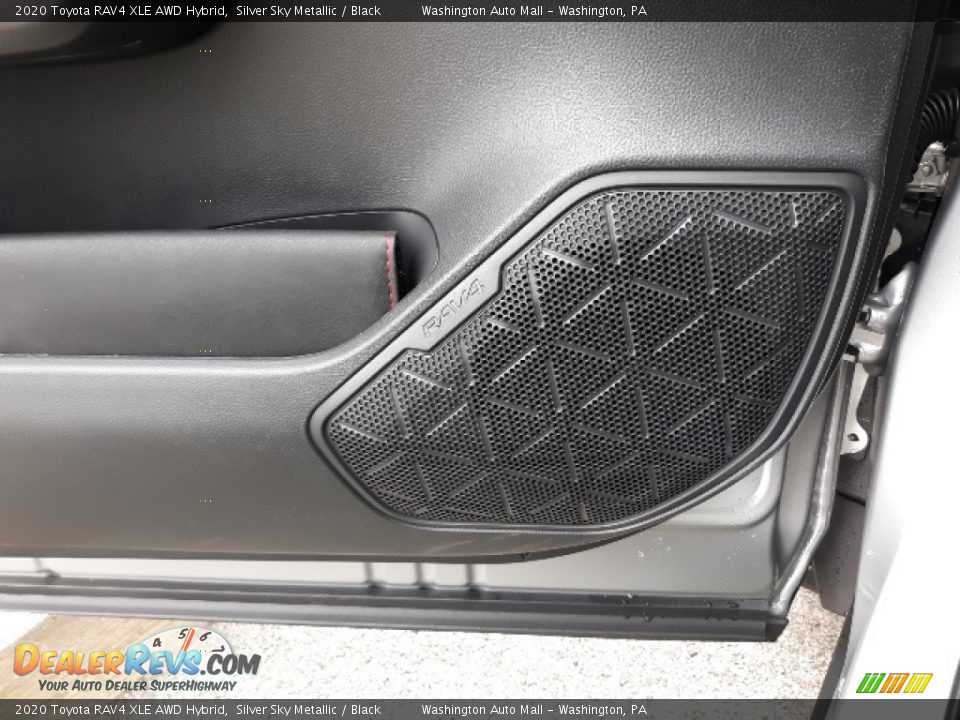 2020 Toyota RAV4 XLE AWD Hybrid Silver Sky Metallic / Black Photo #8
