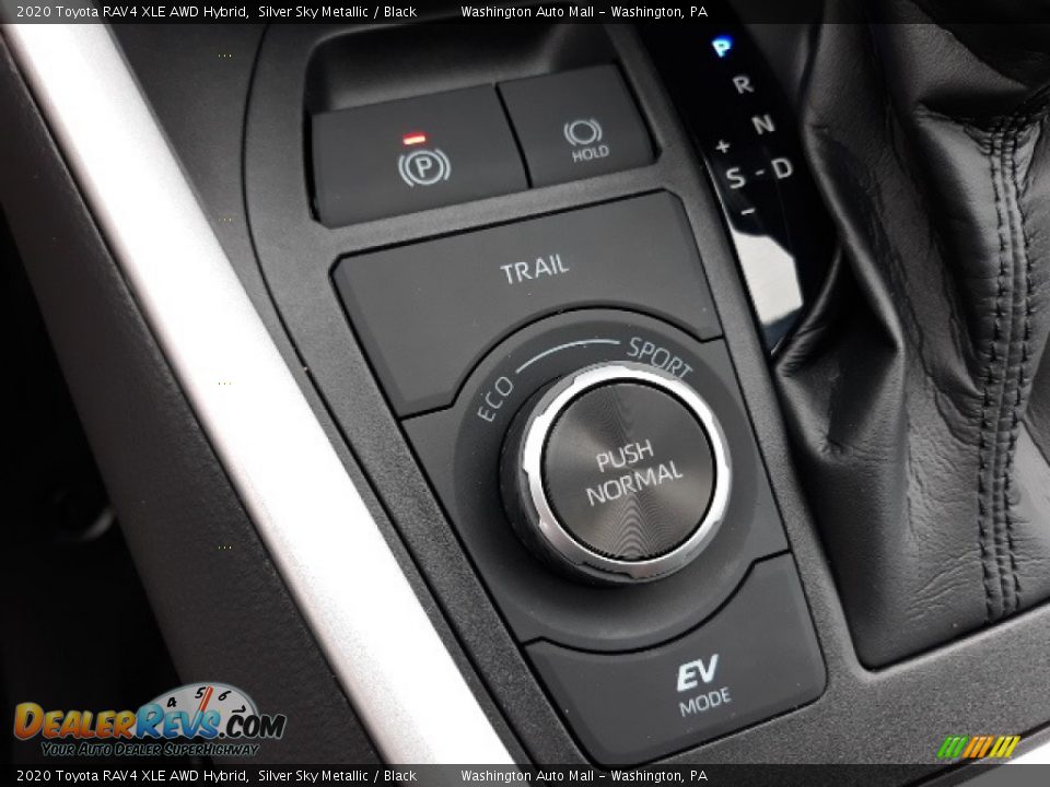 2020 Toyota RAV4 XLE AWD Hybrid Silver Sky Metallic / Black Photo #16