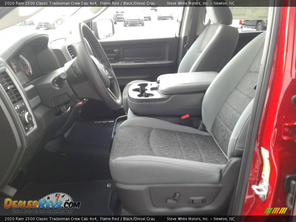 2020 Ram 1500 Classic Tradesman Crew Cab 4x4 Flame Red / Black/Diesel Gray Photo #11