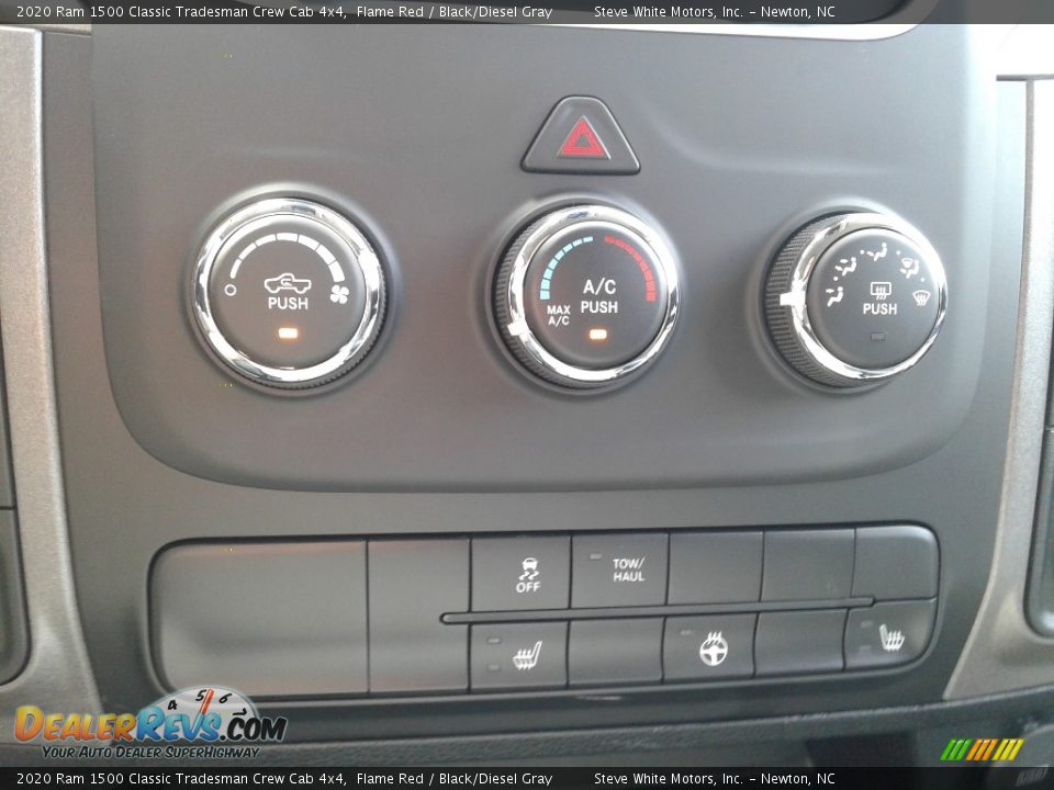 2020 Ram 1500 Classic Tradesman Crew Cab 4x4 Flame Red / Black/Diesel Gray Photo #25