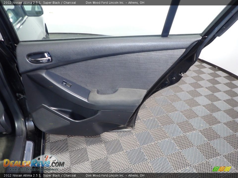 2012 Nissan Altima 2.5 S Super Black / Charcoal Photo #21