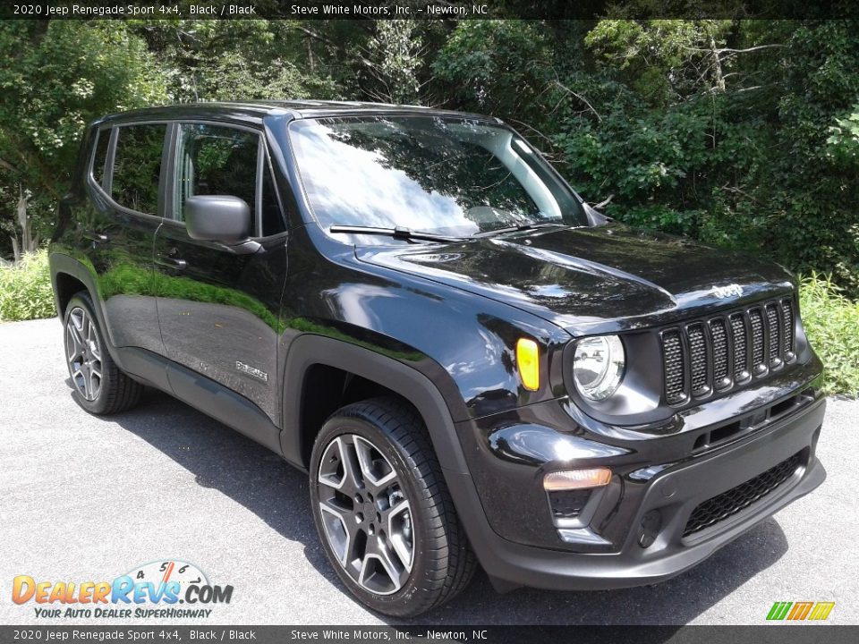 Front 3/4 View of 2020 Jeep Renegade Sport 4x4 Photo #5
