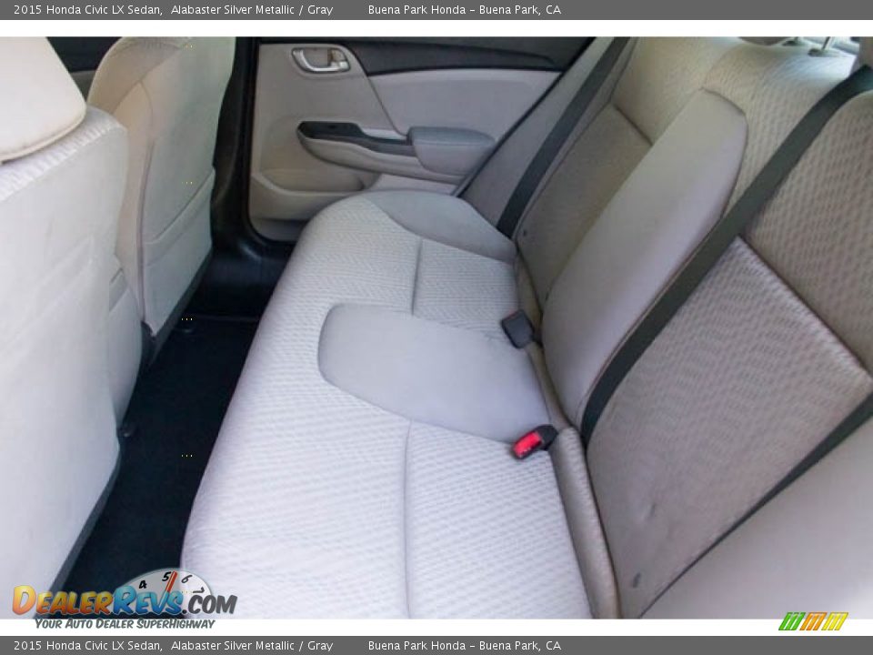 2015 Honda Civic LX Sedan Alabaster Silver Metallic / Gray Photo #4