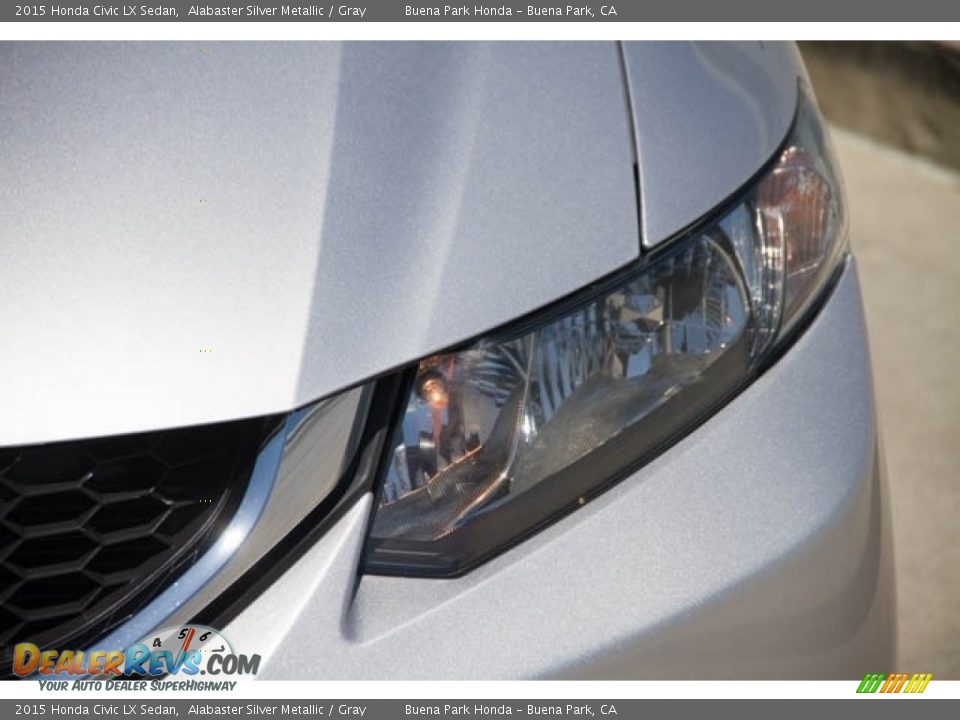 2015 Honda Civic LX Sedan Alabaster Silver Metallic / Gray Photo #9