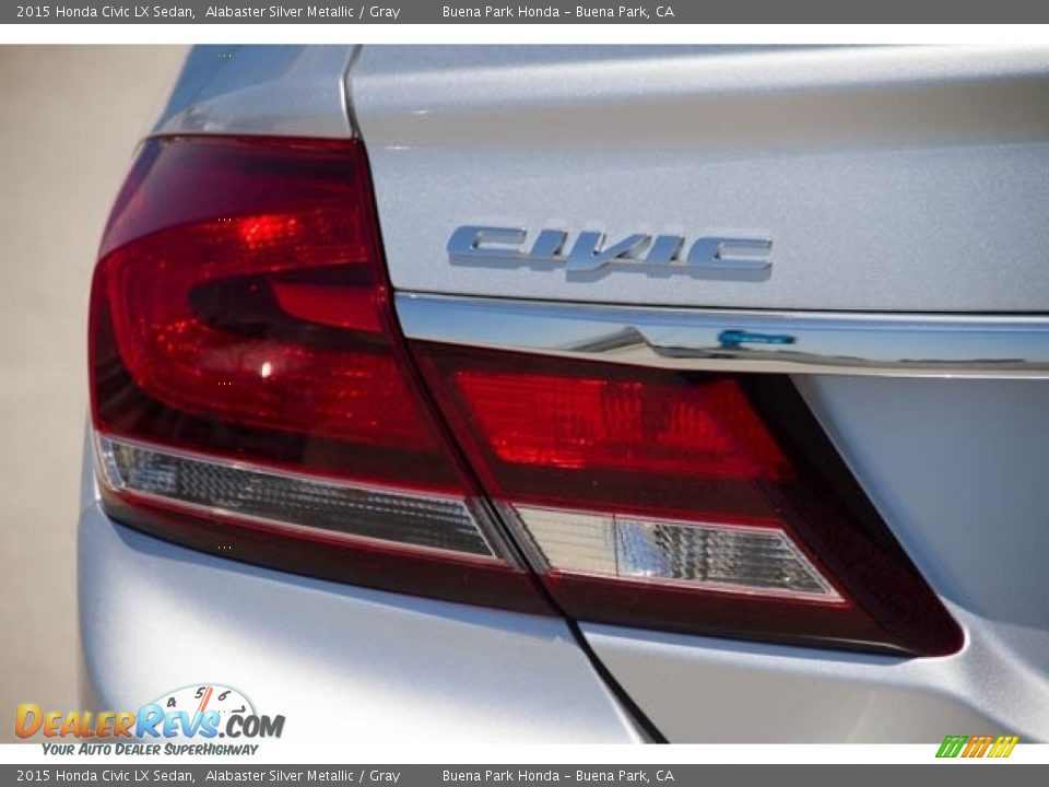 2015 Honda Civic LX Sedan Alabaster Silver Metallic / Gray Photo #12