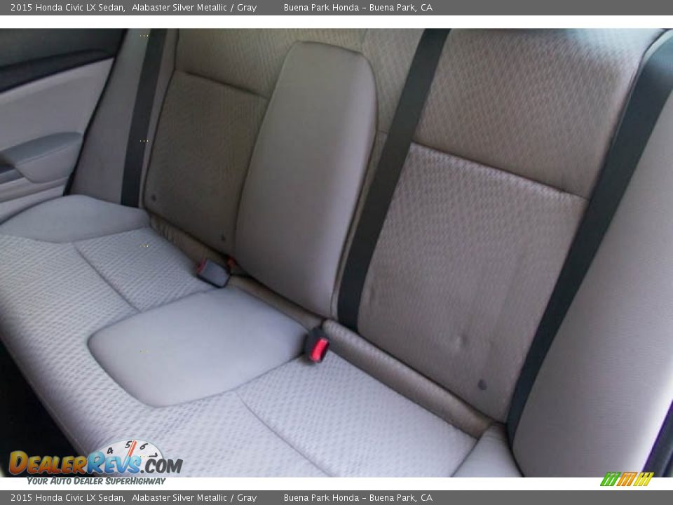 2015 Honda Civic LX Sedan Alabaster Silver Metallic / Gray Photo #18