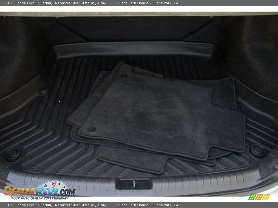 2015 Honda Civic LX Sedan Alabaster Silver Metallic / Gray Photo #19