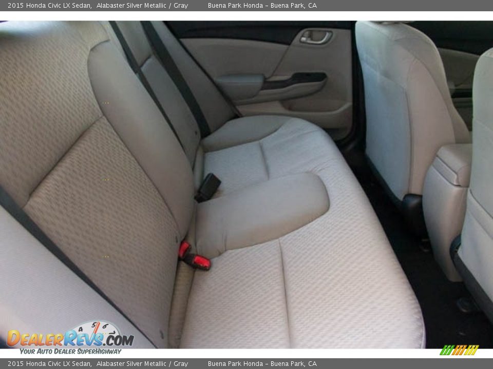 2015 Honda Civic LX Sedan Alabaster Silver Metallic / Gray Photo #20