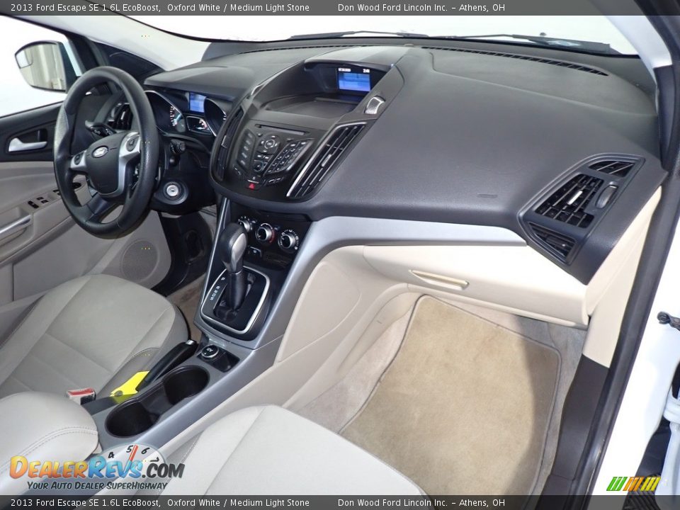2013 Ford Escape SE 1.6L EcoBoost Oxford White / Medium Light Stone Photo #26