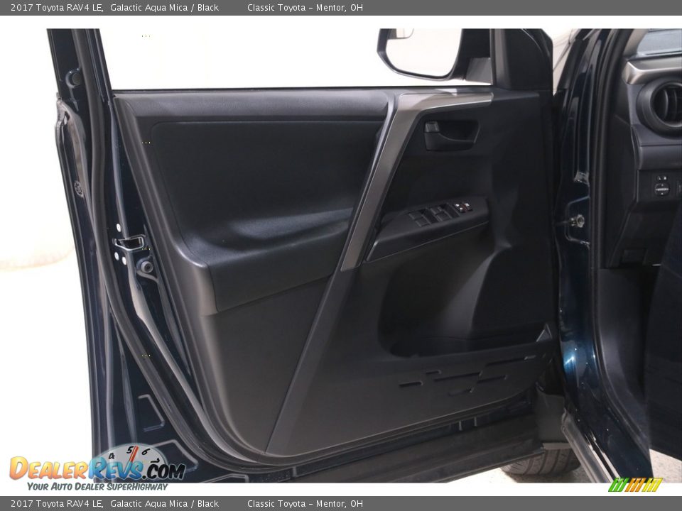 2017 Toyota RAV4 LE Galactic Aqua Mica / Black Photo #4