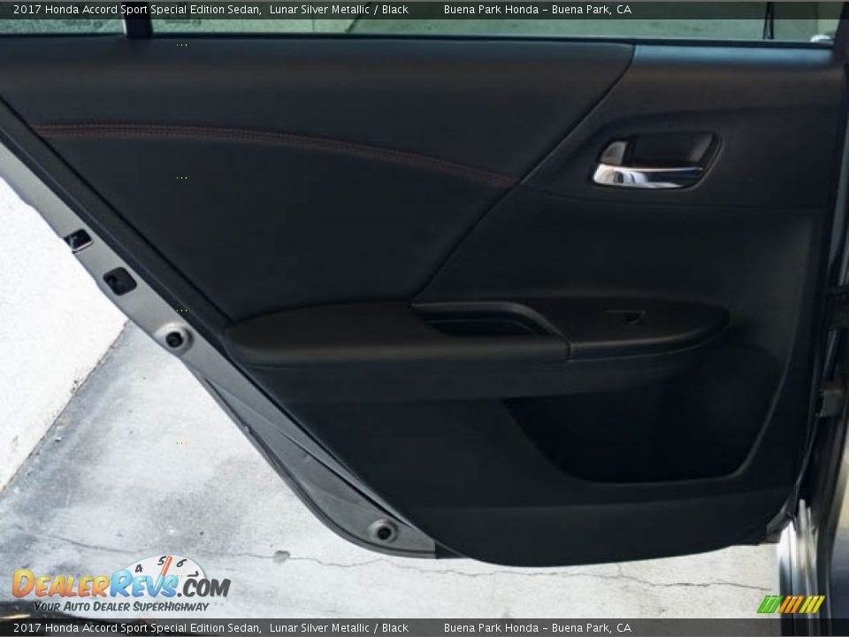 2017 Honda Accord Sport Special Edition Sedan Lunar Silver Metallic / Black Photo #27