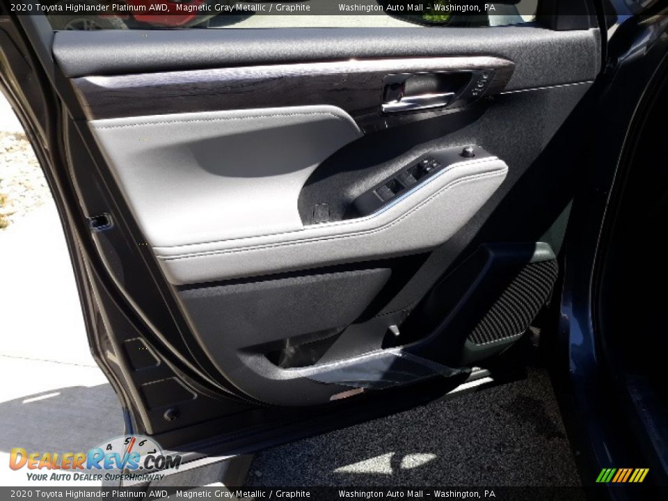 2020 Toyota Highlander Platinum AWD Magnetic Gray Metallic / Graphite Photo #26