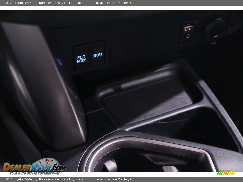 2017 Toyota RAV4 LE Barcelona Red Metallic / Black Photo #13