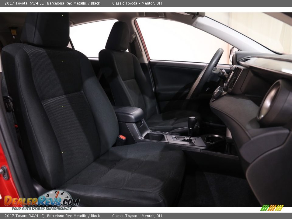 2017 Toyota RAV4 LE Barcelona Red Metallic / Black Photo #15