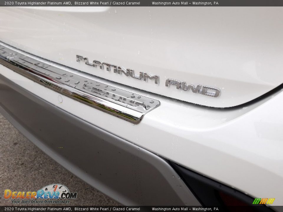 2020 Toyota Highlander Platinum AWD Blizzard White Pearl / Glazed Caramel Photo #27