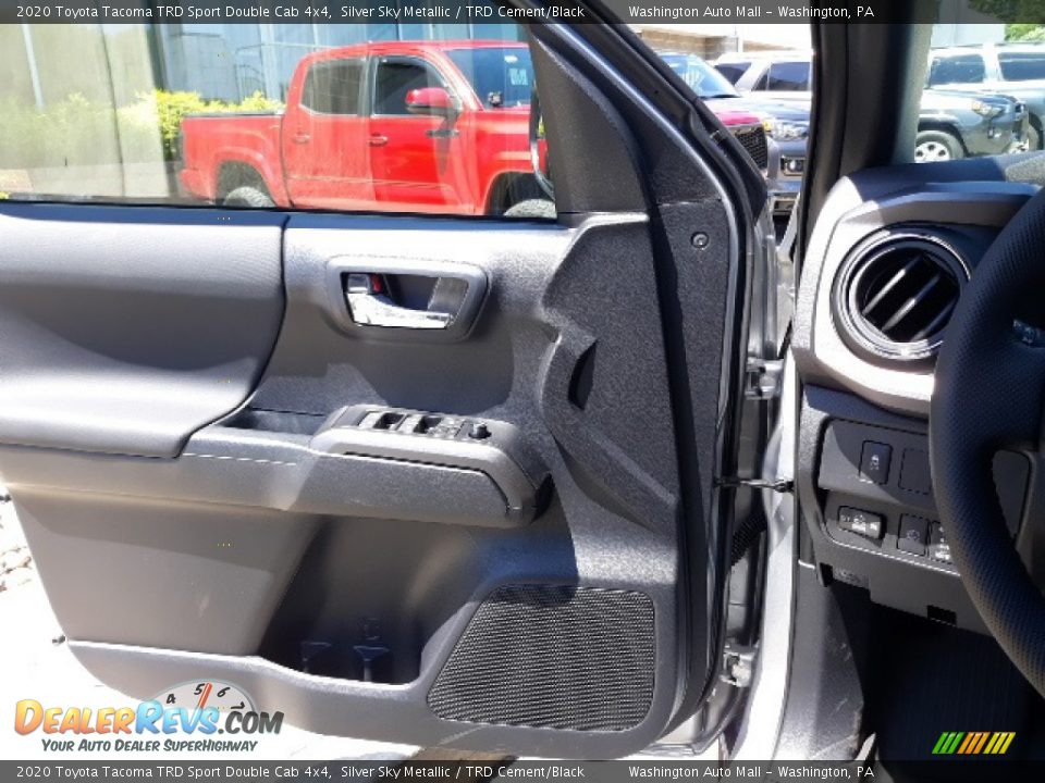 2020 Toyota Tacoma TRD Sport Double Cab 4x4 Silver Sky Metallic / TRD Cement/Black Photo #4