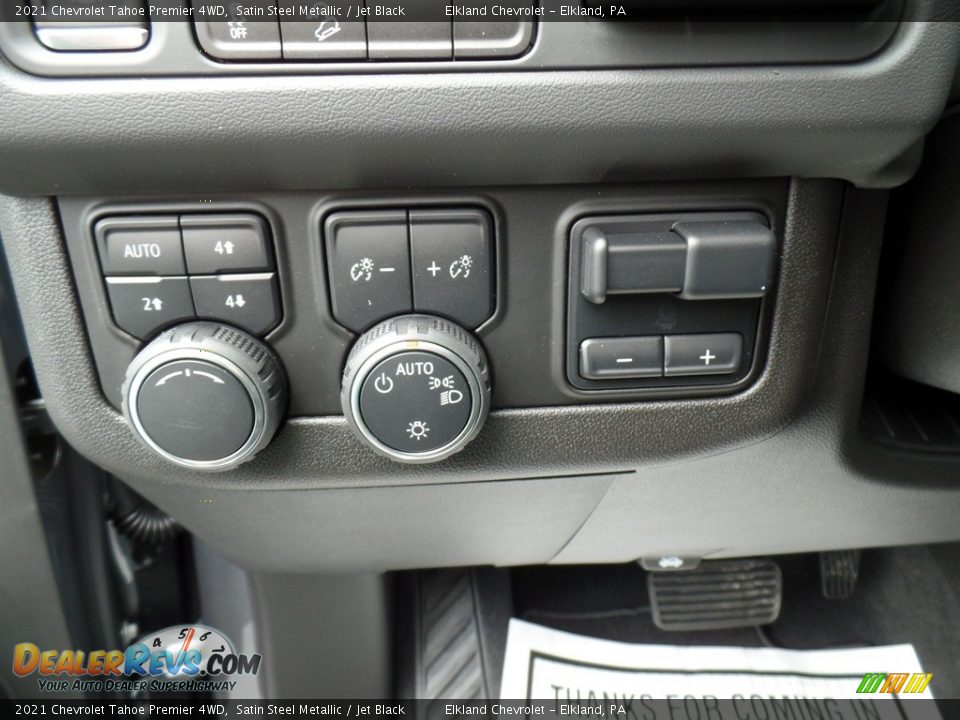 Controls of 2021 Chevrolet Tahoe Premier 4WD Photo #25