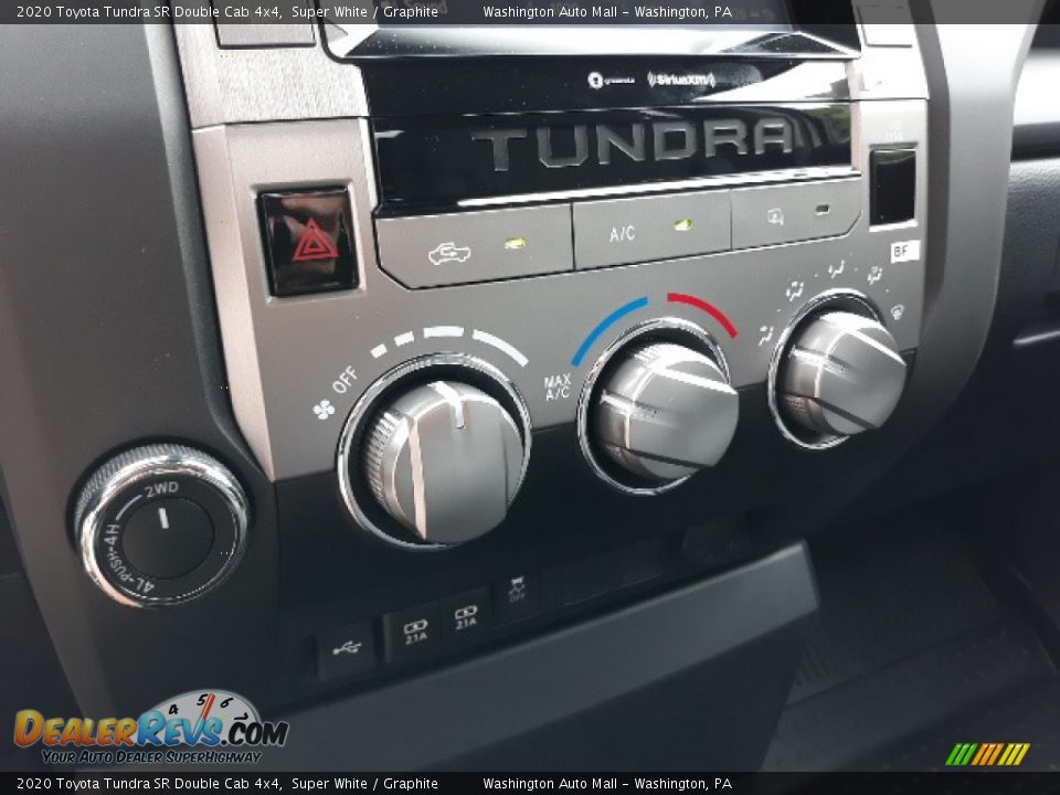 2020 Toyota Tundra SR Double Cab 4x4 Super White / Graphite Photo #14