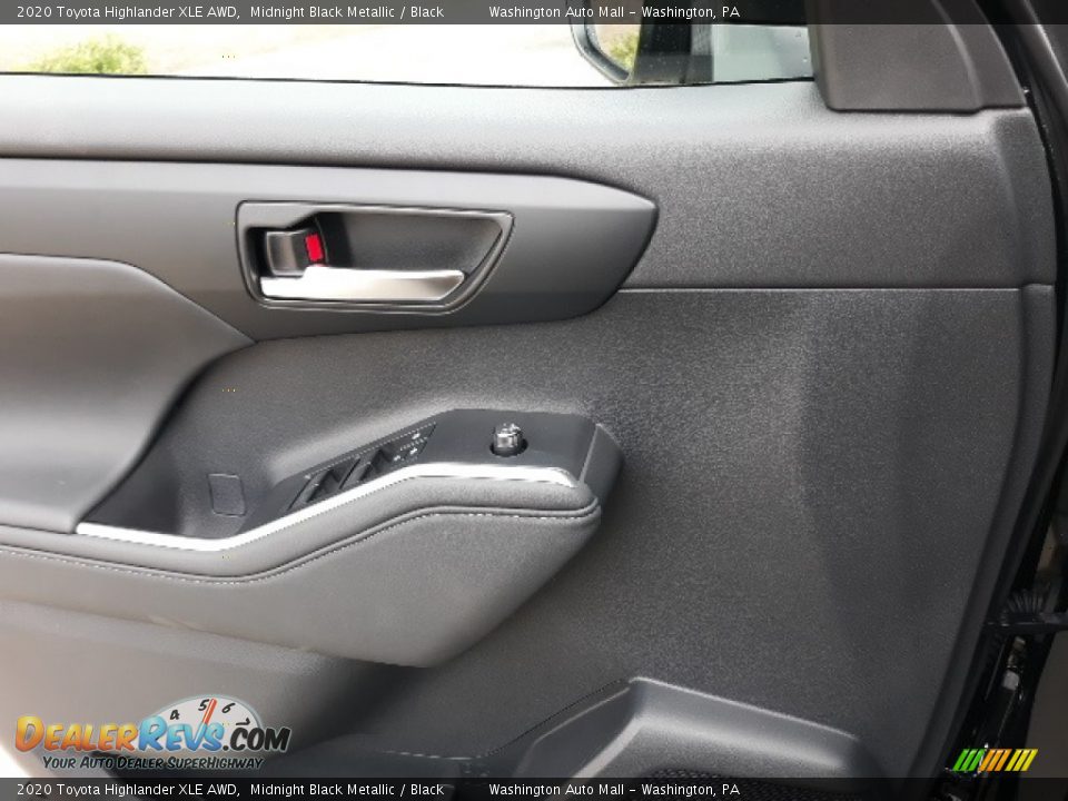 2020 Toyota Highlander XLE AWD Midnight Black Metallic / Black Photo #7