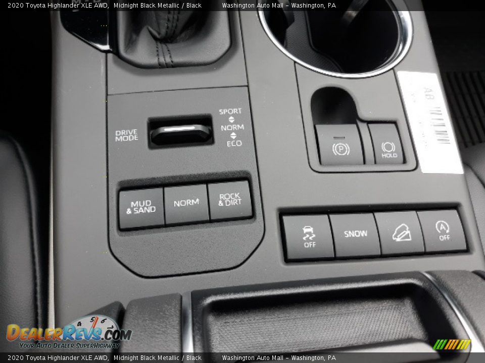 2020 Toyota Highlander XLE AWD Midnight Black Metallic / Black Photo #11