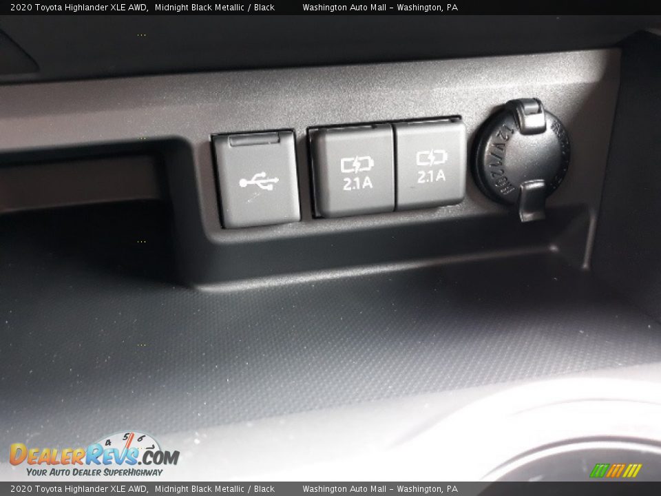 2020 Toyota Highlander XLE AWD Midnight Black Metallic / Black Photo #13