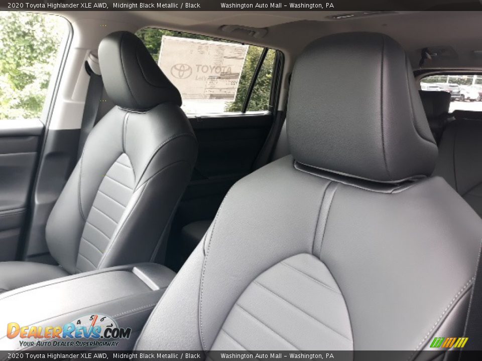2020 Toyota Highlander XLE AWD Midnight Black Metallic / Black Photo #18